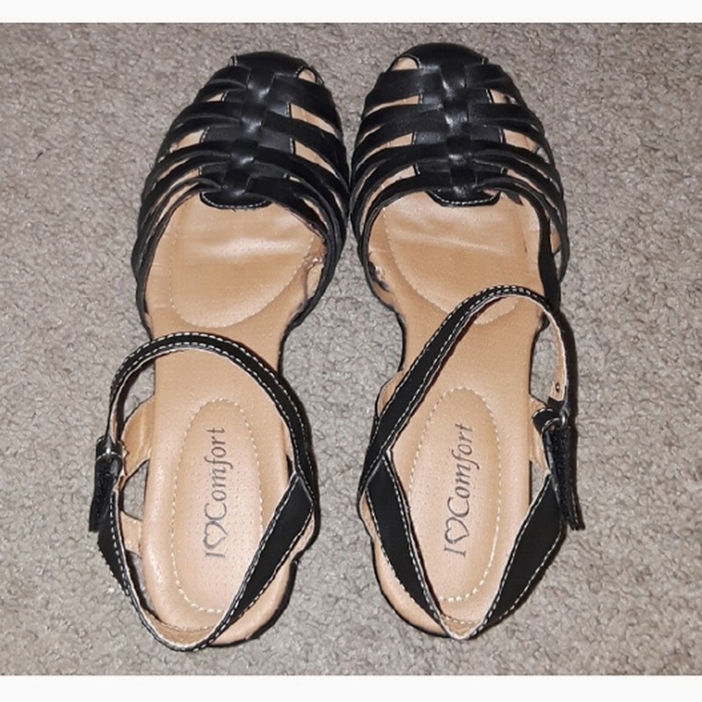 vintage black huarache type shoes